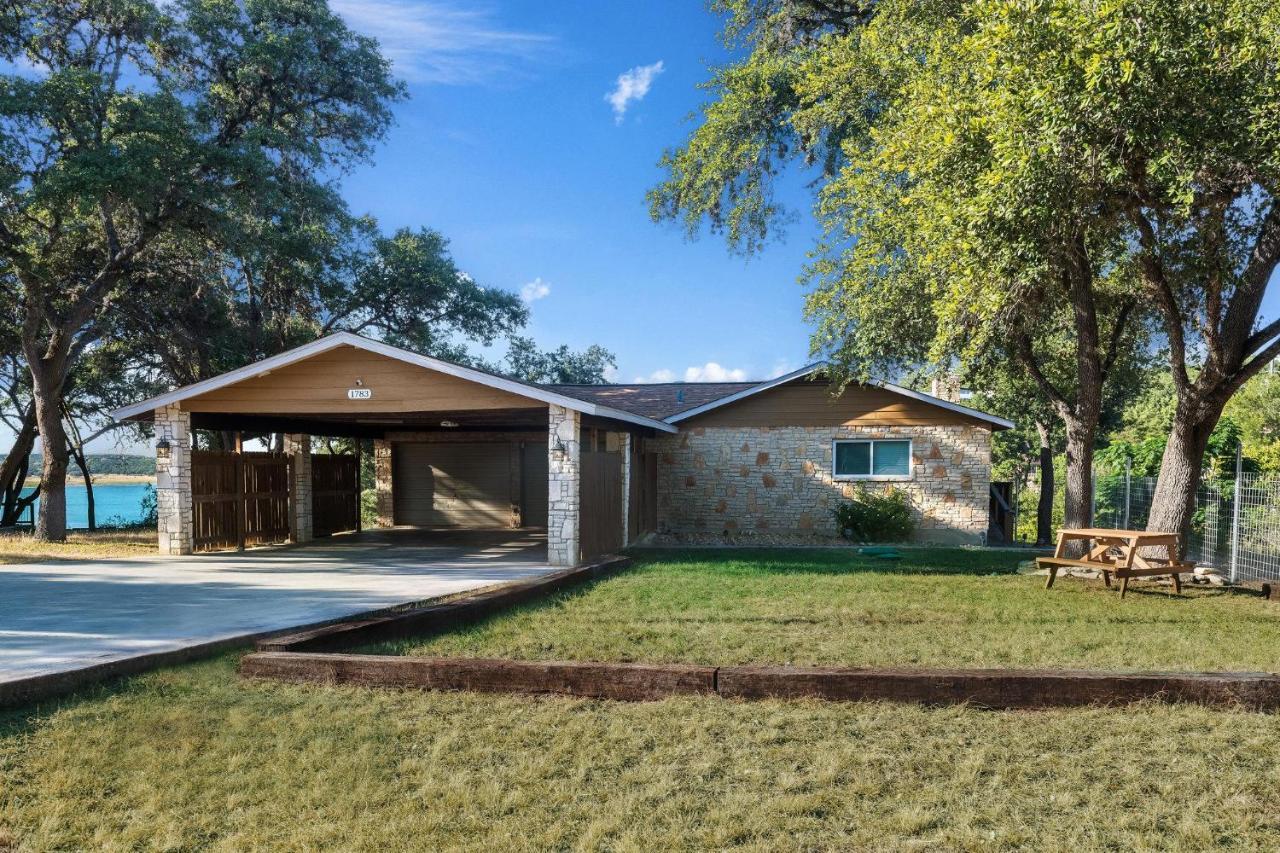 Bogi Villa Canyon Lake Exterior photo